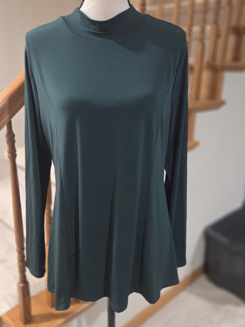 Mock Neck Long-Sleeve Tunic Top in Deep Green